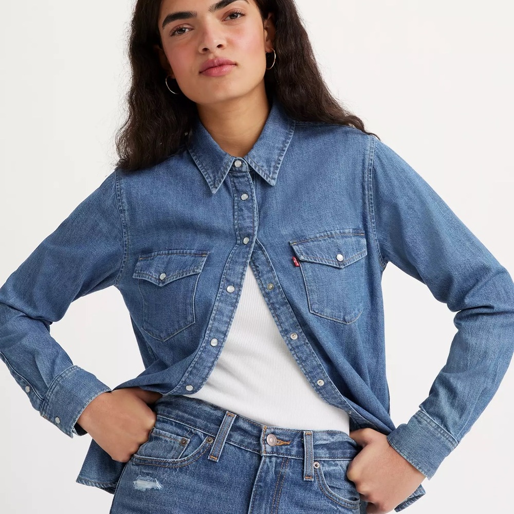 Levi's ICONIC WESTERN DENIM SHIRT Blue Denim Top Medium womens